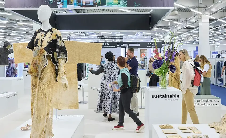 Slide sustainable
